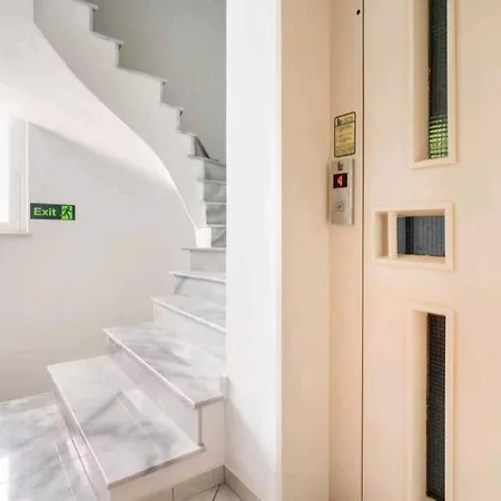 Lektron Apartment