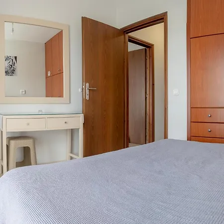 Lektron Apartment