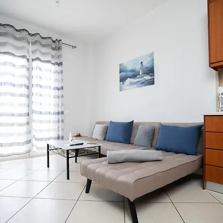 Apartment Lektron *