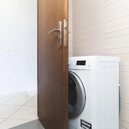 Apartment Lektron